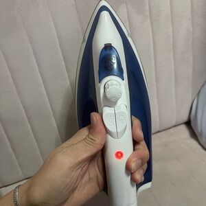 SINGER Steam Iron
